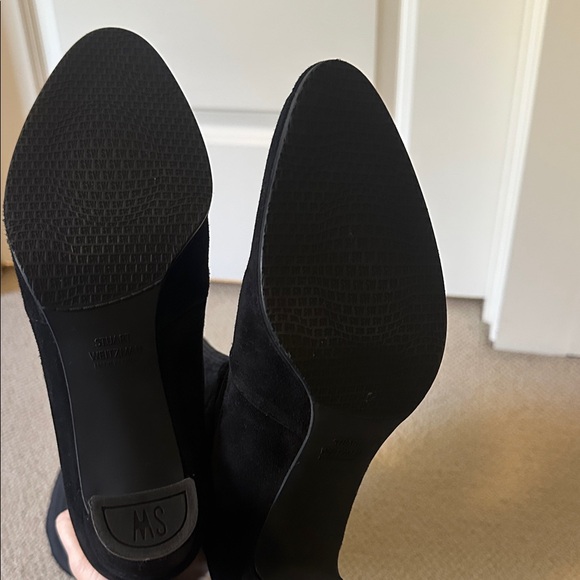 Stuart Weitzman Elegant Black Knee-High Women's Boots - Picture 4 of 4